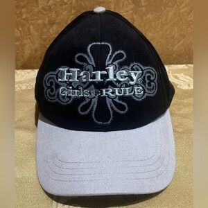 Women’s Davidson Black Cap